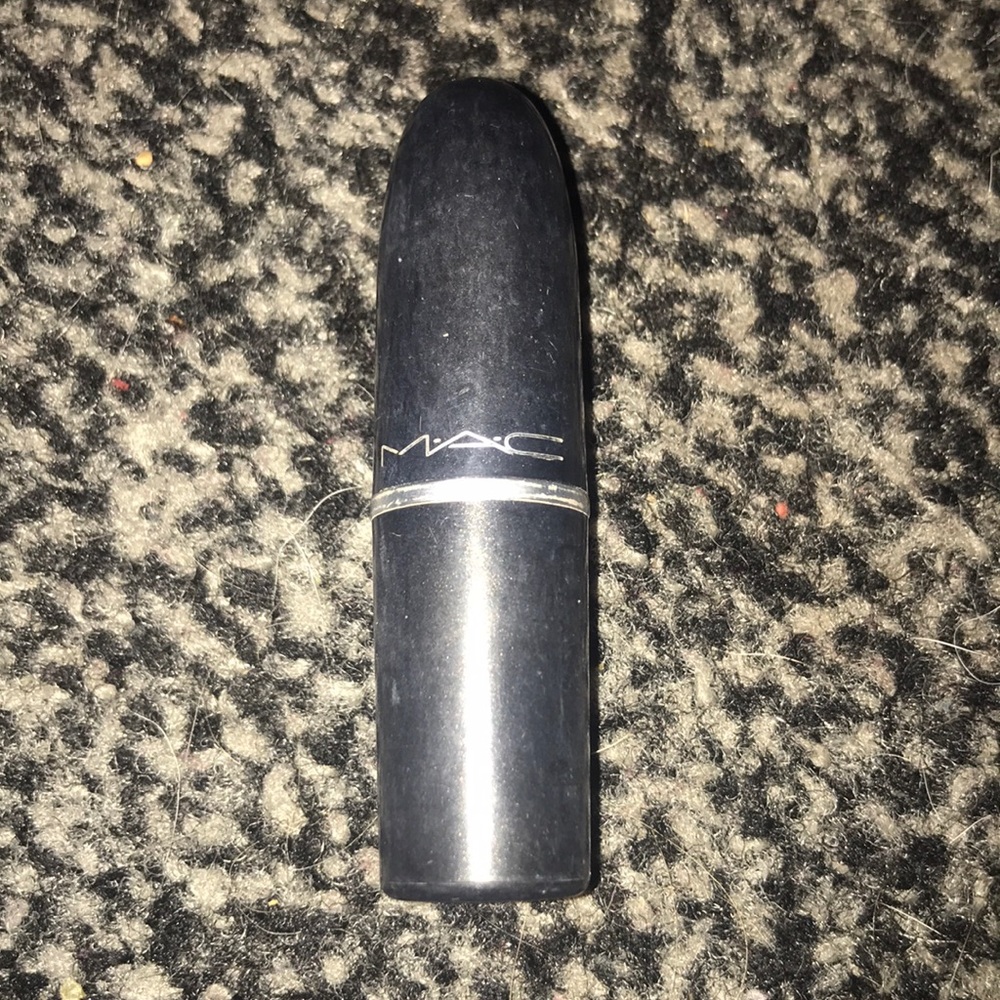 MAC lipstick in dozen carnations